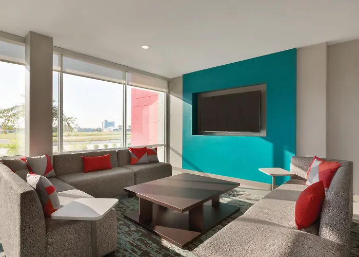 Avid Hotel - Hays By Ihg